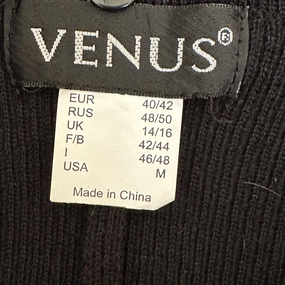 Venus Black Ribbed Cardigan with Faux Fur Collar – Size XL - Picture 2 of 7